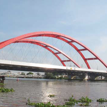 Steel structure for transportation